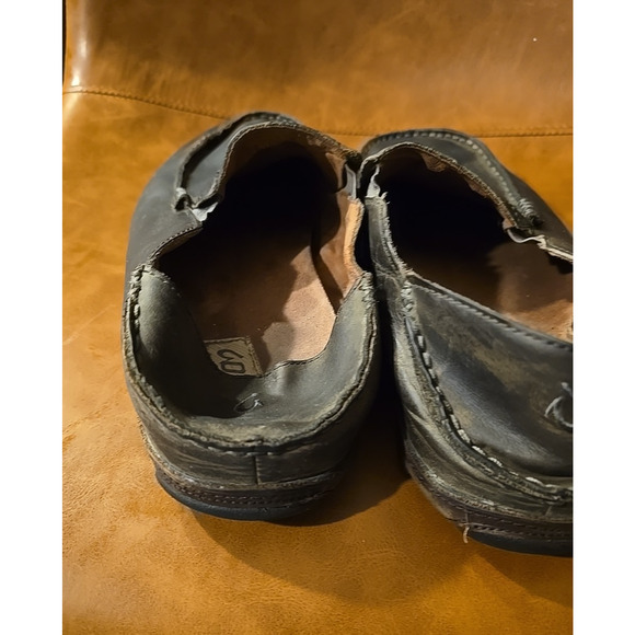 OluKai Moloa Black Leather Loafer Slip On Comfort Casual Shoes Men's Size 11 - Picture 4 of 6